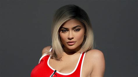 1920x1080 Kylie Jenner 2019 New Laptop Full HD 1080P HD 4k Wallpapers ...