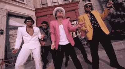 Mark Ronson ft. Bruno Mars 'Uptown Funk' Dance Moves