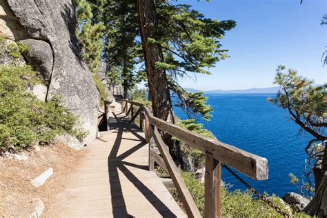 The Best Lake Tahoe Hikes to Satisfy Your Wanderlust