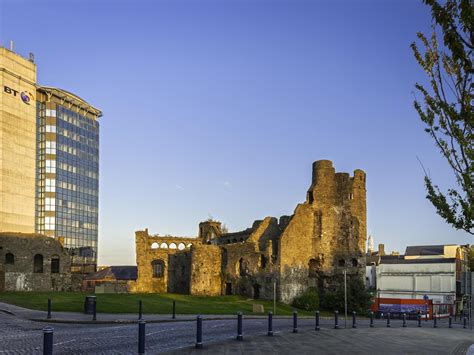 Swansea Castle (Cadw) | Croeso Cymru