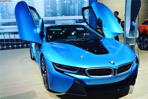 bmw electric car Unveiling the chrome blue bmw i8 electric car ...