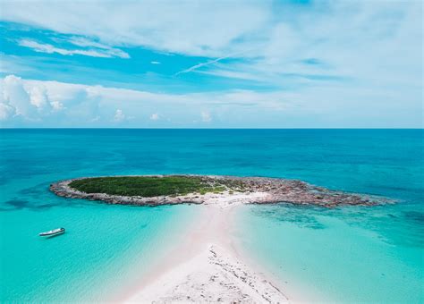 Beginner's Guide to Eleuthera, The Bahamas - Lace Daily