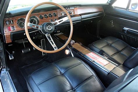 Introducir 38+ imagen 1970 dodge charger interior - Abzlocal.mx