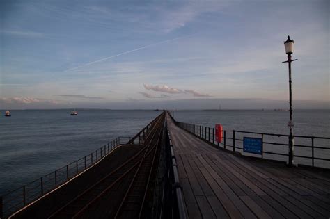 Southend-on-Sea, Pier, Sunset | neOnbubble