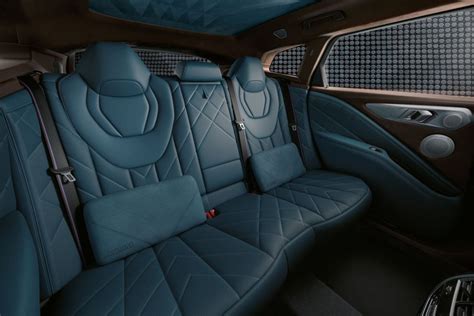 The interior of the BMW XM: progressive luxury