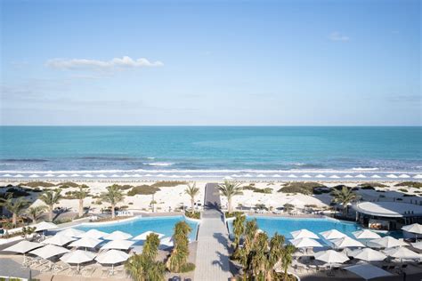 Jumeirah at Saadiyat Island Resort in Abu Dhabi launches pool pass deal ...