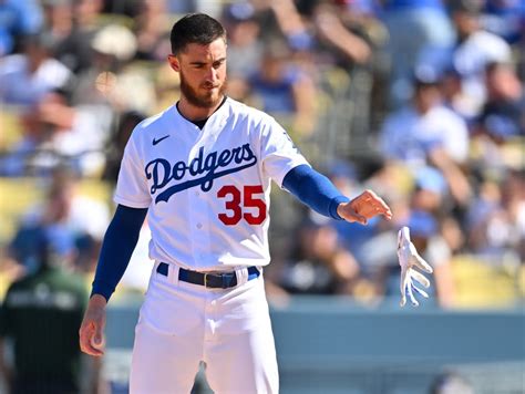 Dodgers: Cody Bellinger Talks About Pressure to Return to Dominance ...