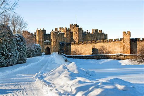 Alnwick Castle - Northumberland United Kingdom | Palaces Castles