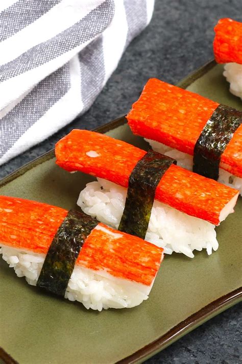 24 Popular Cooked Sushi (Easy Sushi Rolls to Order at Restaurant or ...