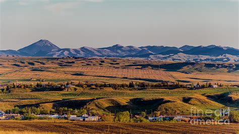 Havre, Montana Photograph by Cindy Gatzemeier - Fine Art America