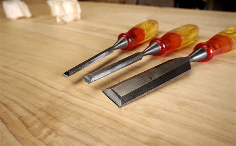 Chisels For All Needs - Why You Need Strong Bevel Edge Chisels