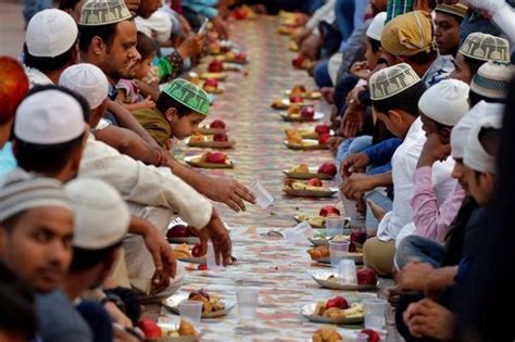 Ramzan 2018: Muslims Are Set To Begin Fasting, Here's All You Need To ...