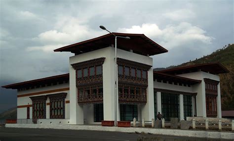 Bhutanese architecture | Bhutan has a very unique architectu… | Flickr