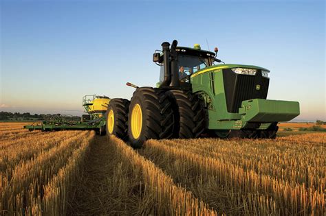 John Deere Tractor Models Visual Guide