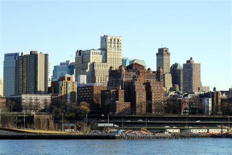 Downtown Brooklyn skyline stock image. Image of attraction - 12598523