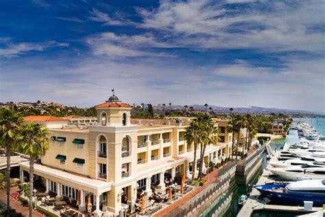 Luxury in Newport Beach, California: Relax at Balboa Bay Resort