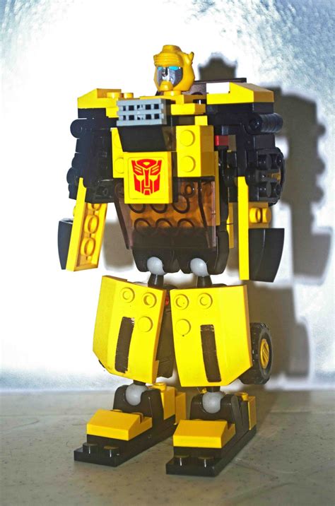 The Maximum Hobbyist : TOY REVIEW: KRE-O TRANSFORMERS: BUMBLEBEE (BASIC ...