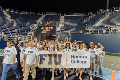 DSC05758 | FIU Honors College | Flickr