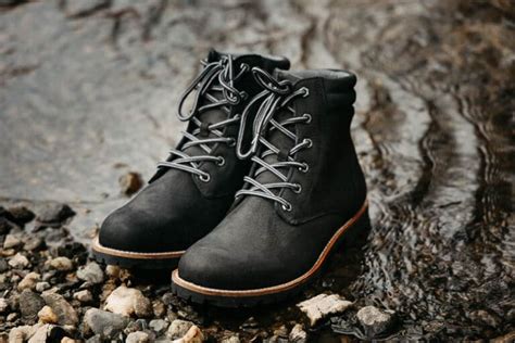 Kodiak Boots Review: I'm Not Convinced This is Canada's Boot