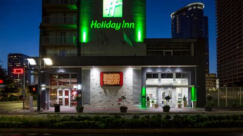 HOLIDAY INN HOUSTON DOWNTOWN, AN IHG HOTEL $141 ($̶1̶8̶7̶) - Updated ...