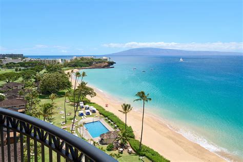 Luxury Beachfront Lodging In Lahaina | Royal Lahaina Resort