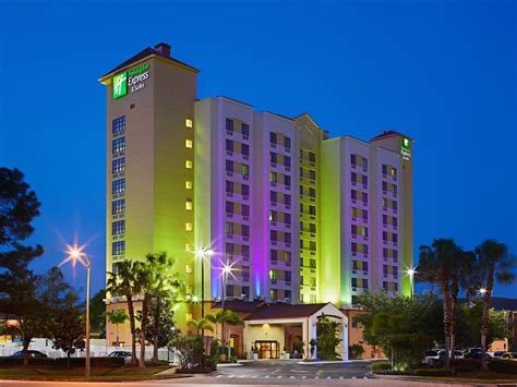 Holiday Inn Express & Suites Nearest Universal Orlando Hotel by IHG