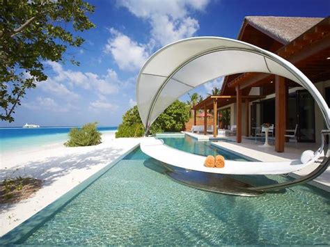 Best Hotels in the Maldives | 13 Hotels With the Wow Factor