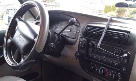 2000 Mazda B-Series Pickup - Interior Pictures - CarGurus