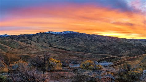 Sunrise Over Boise, Idaho