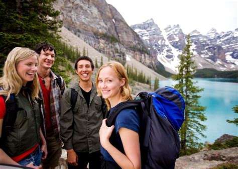 6 Signs You're Still a Tourist in Canada