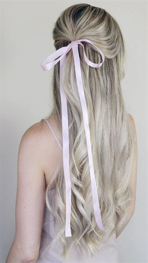 Simple Half-up Hairstyle With Bow, Alex Gaboury | Acconciature laterali ...