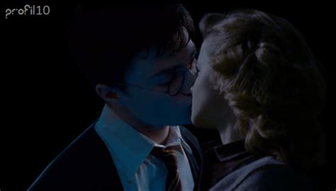 Harry Hermione Kiss by profil10 on DeviantArt