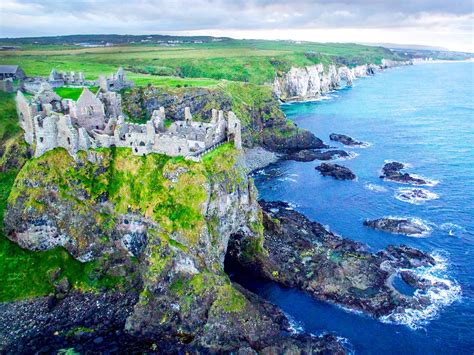 The Causeway Coastal Route & Donegal Walking Tour, Ireland