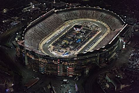 There's nothing like a NASCAR race at Bristol | News | Media | Bristol ...