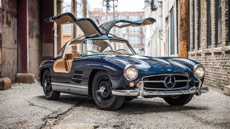 Mercedes 300 SL Gullwing is a beautiful way to spend $1.4M