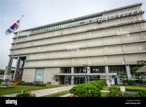 Seoul Korea , 25 September 2019 : Facade of the National museum of ...