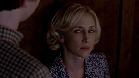 Norma Bates (Bates Motel) Screencaps - Bates Motel Photo (37038592 ...