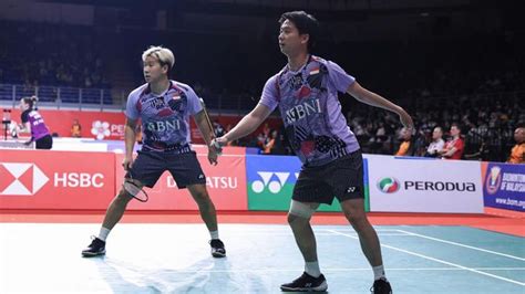 "Indonesian Badminton Players Kevin Sanjaya/Marcus Gideon Lost in ...