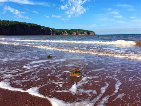 Experiencing Nova Scotia’s Bay of Fundy in Three Unique Ways