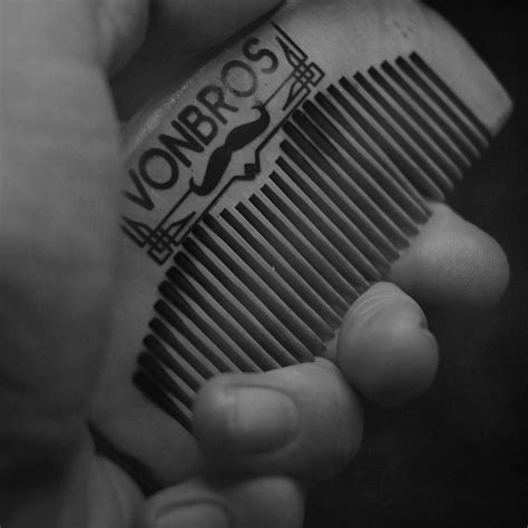 VONBROS Natural Wood Beard Comb — VONBROS