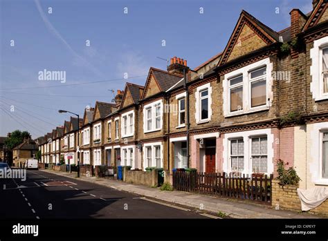 Walworth Housing Estate, London, United Kingdom. Architect: Unknown ...