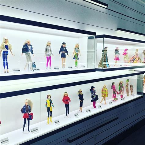 Montreal's "Barbie" Museum Is Finally OPEN!!! (25 Photos) | Barbie ...