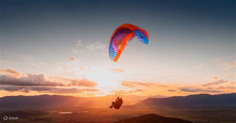 Paragliding Experience in Montalban, Rizal - Klook Philippines