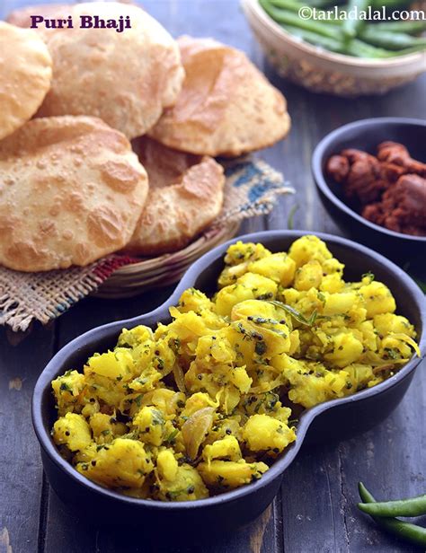 Puri Bhaji, Poori Bhaji, Aloo Puri Bhaji Recipe