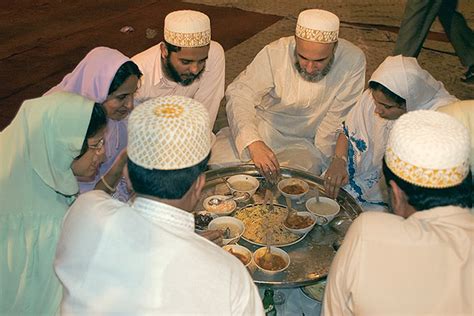 The Culinary Traditions of the Dawoodi Bohra Community - Youlin Magazine