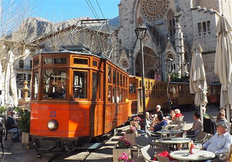 Historic tram ride | Come up and let yourself go | Soller Train