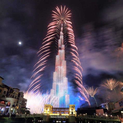 Celebrate New Year's Eve with grand fireworks in Dubai