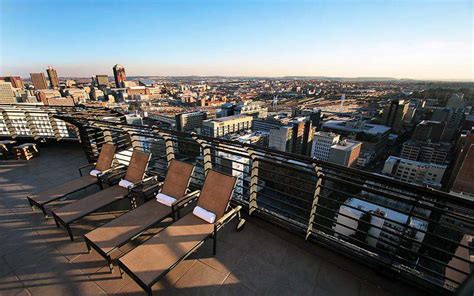 Protea Hotel by Marriott Johannesburg Parktonian All-Suite