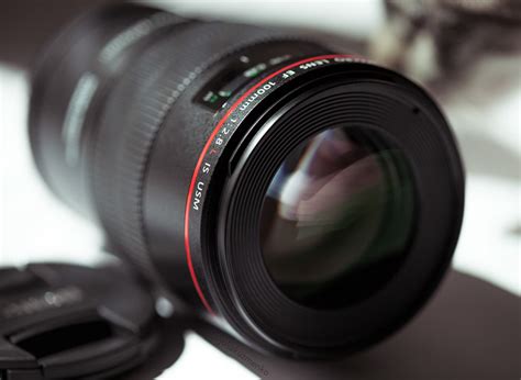 Best Macro Lenses for Canon DSLRs - GearOpen.com