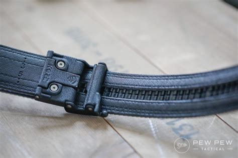 Best Gun Belts 2024: Concealed Carry, Range, & Battle [Tested] - Pew ...